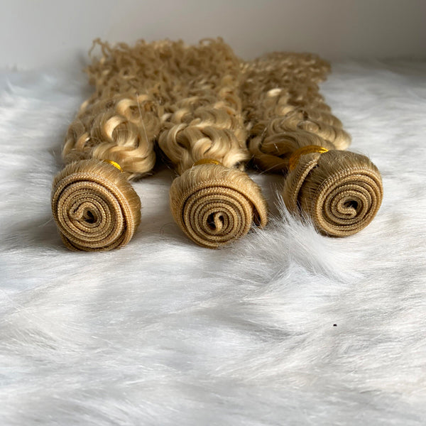 613 Blonde Spanish Wavy 3/4 Bundles Brazilian Hair (Pure color/1B root) - pegasuswholesale